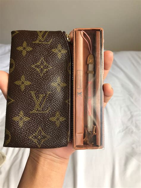 louis vuitton key case|Louis Vuitton keychain wallet.